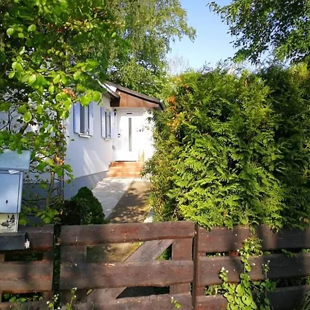 Charmantes Ferienhaeuschen Zwischen Muenchen Und Augsburg Ried  Exterior photo